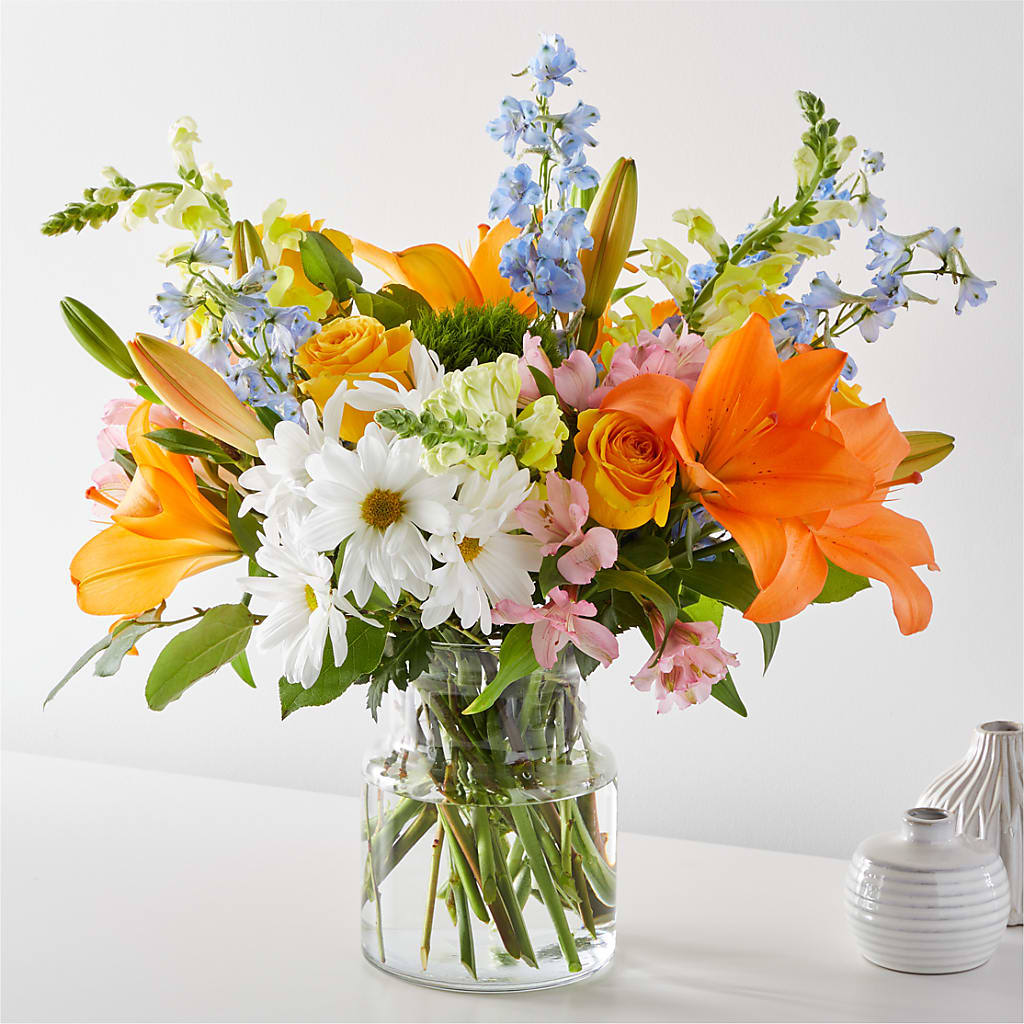Sun Salutation Bouquet – The Flower Garden #2, Tupelo MS