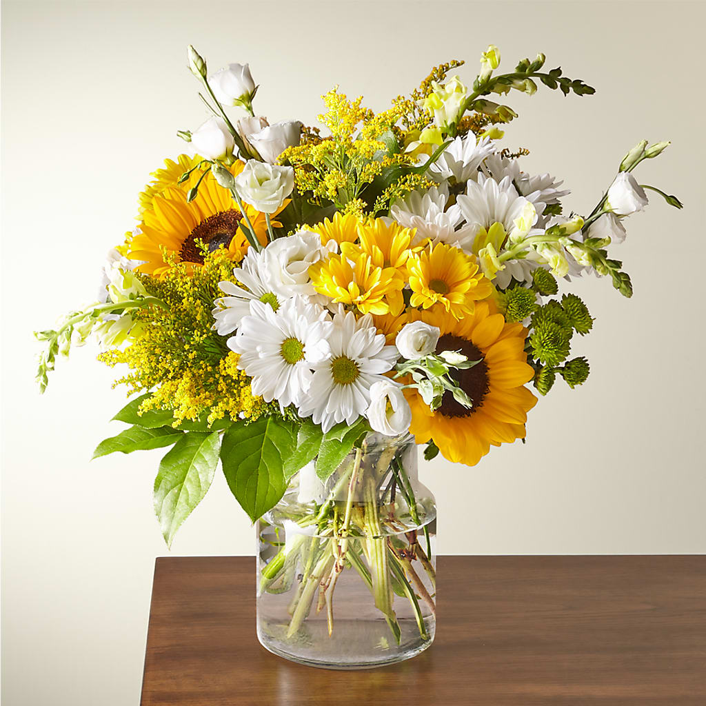 Hello Sunshine Bouquet – The Flower Garden #2, Tupelo MS