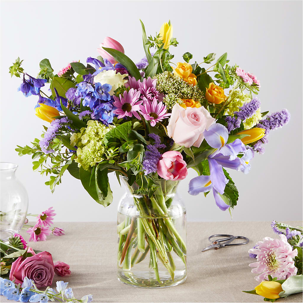 Pastel Tradition - A Florist Original – The Flower Garden #2, Tupelo MS