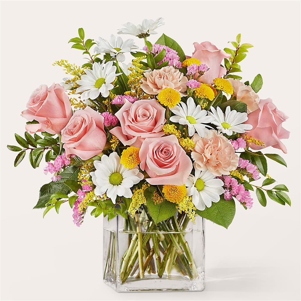 Country Cottage Bouquet – The Flower Garden #2, Tupelo MS