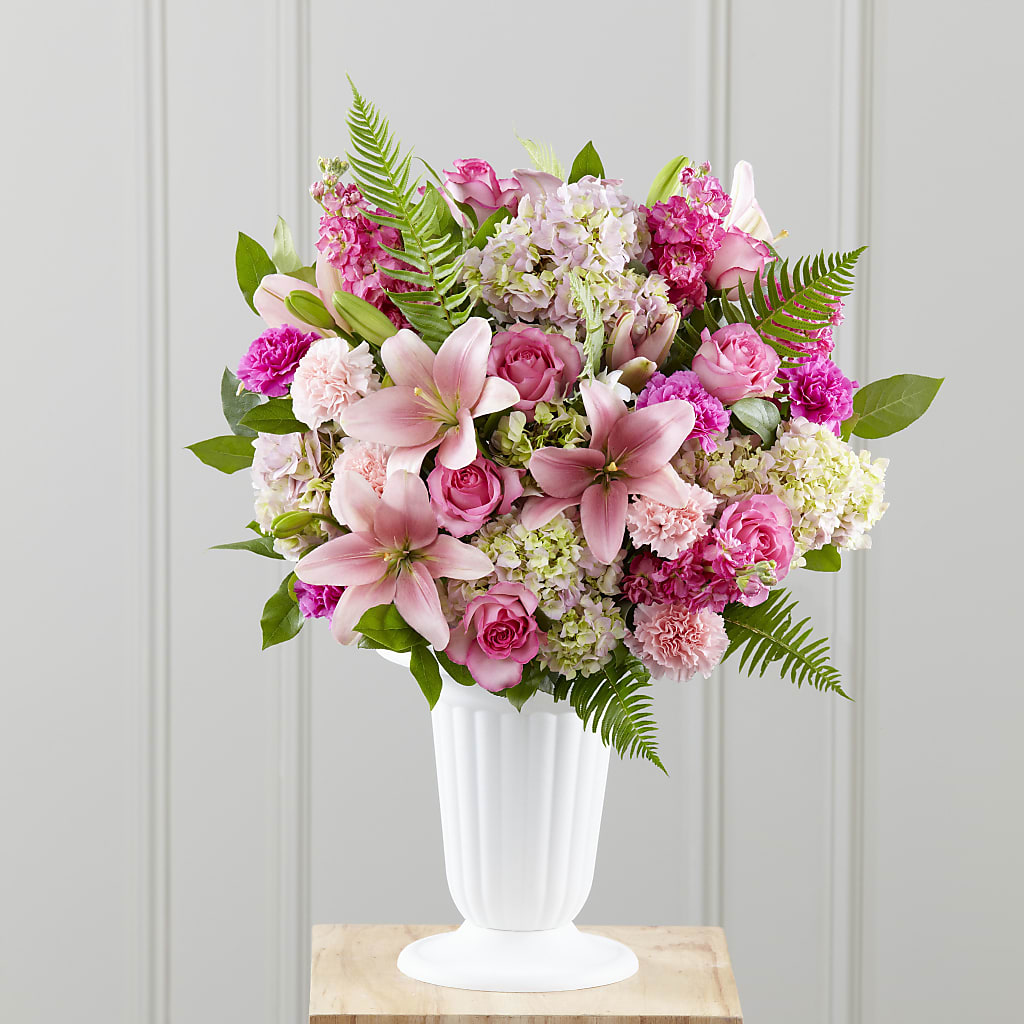 Never-Ending Love Arrangement – The Flower Garden #2, Tupelo MS