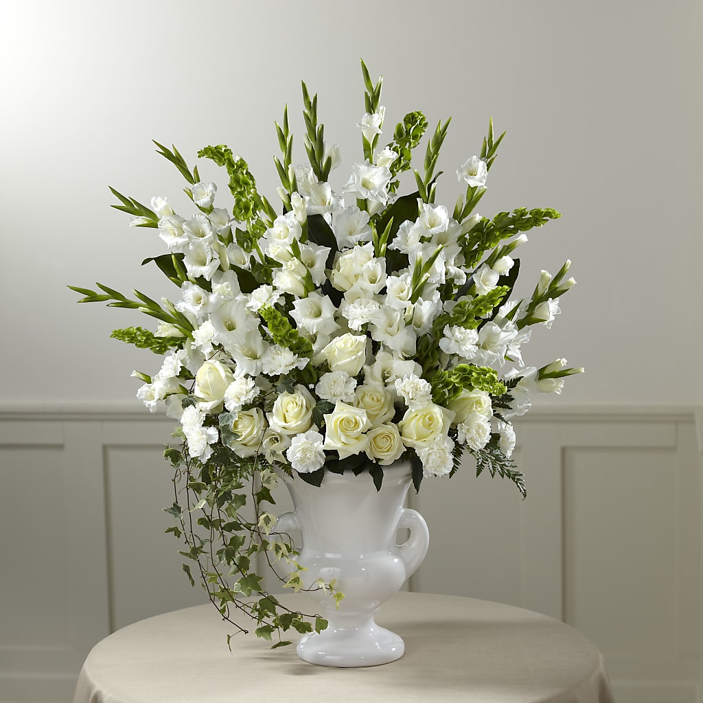 Fond Reflections Arrangement – The Flower Garden #2, Tupelo MS