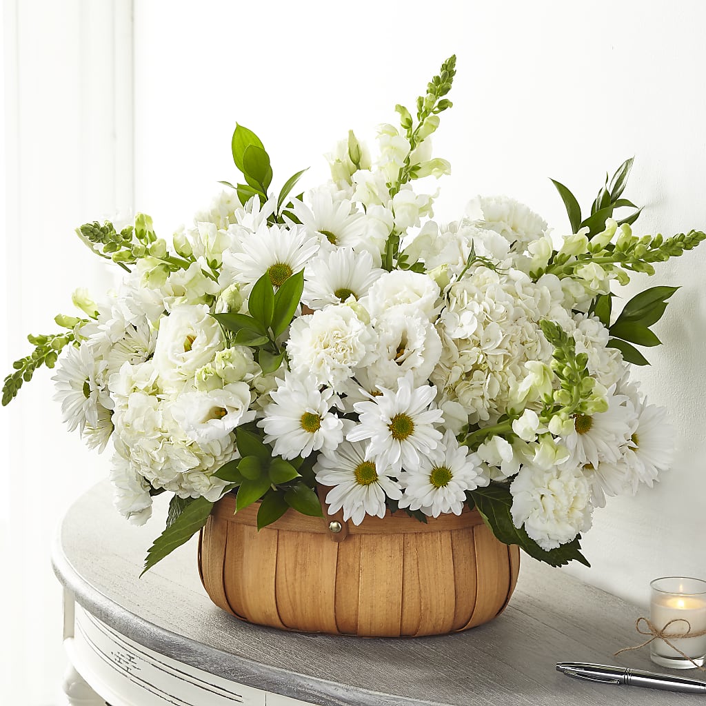 Pure Ivory Basket – The Flower Garden #2, Tupelo MS