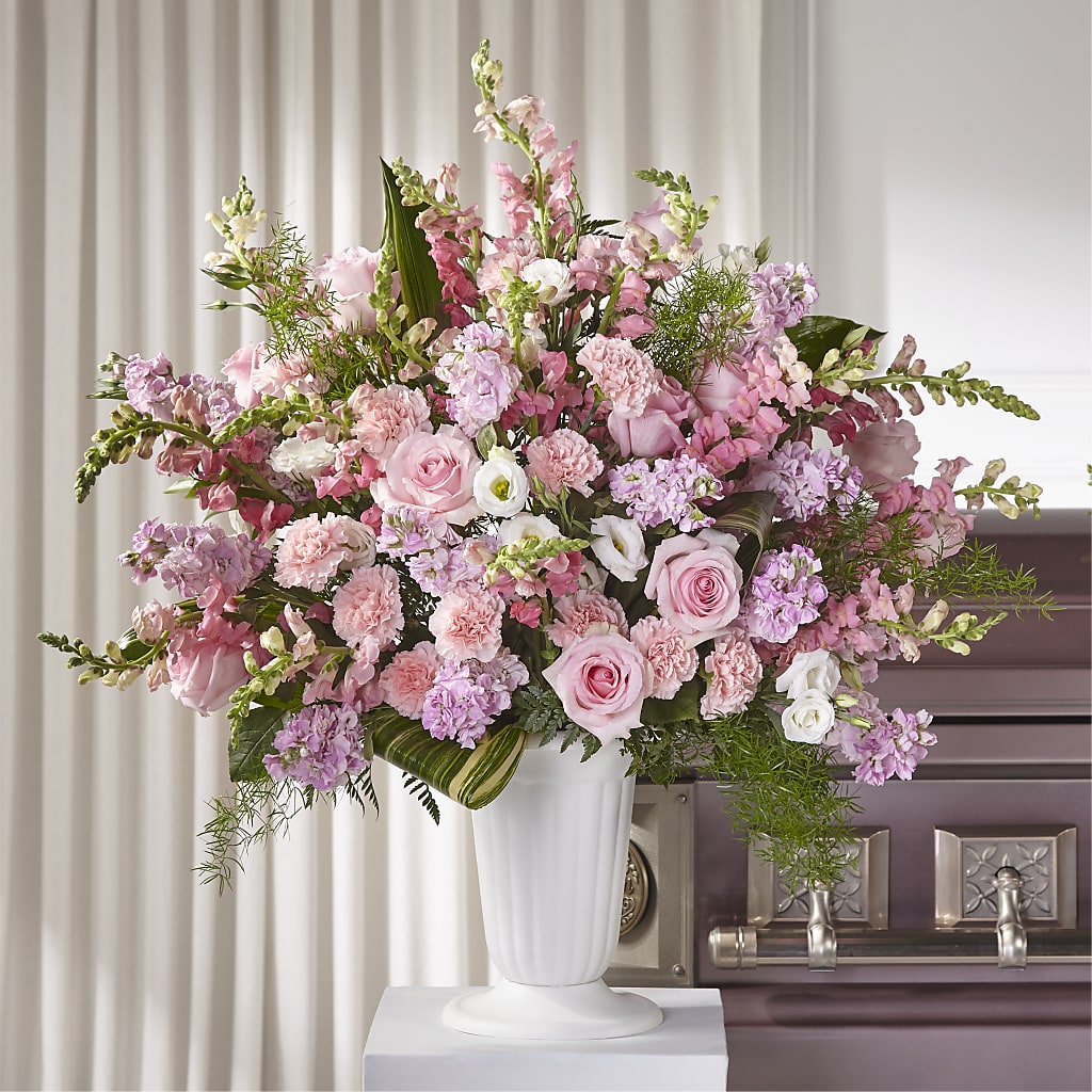 Divine Comfort Arrangement – The Flower Garden #2, Tupelo MS