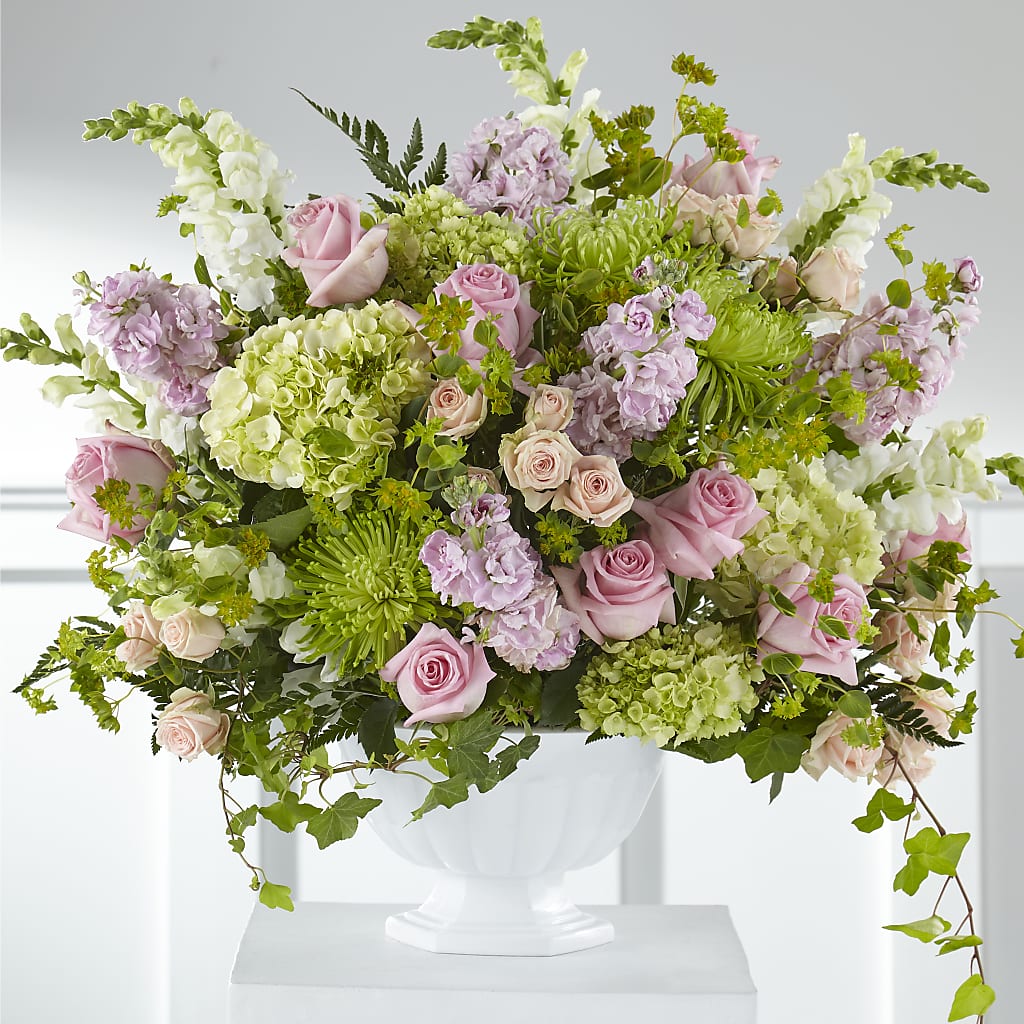 Radiant Embrace Arrangement – The Flower Garden #2, Tupelo MS