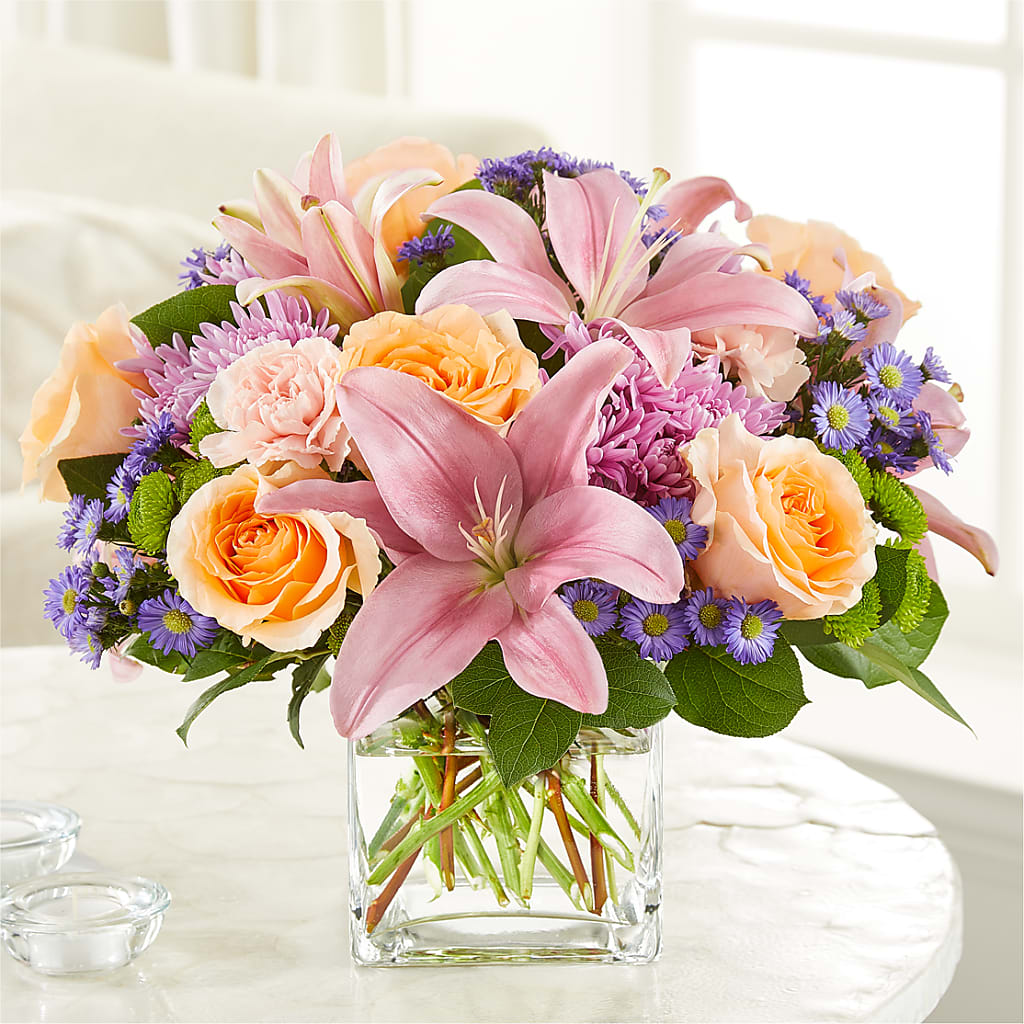 Delicate Details Bouquet – The Flower Garden #2, Tupelo MS