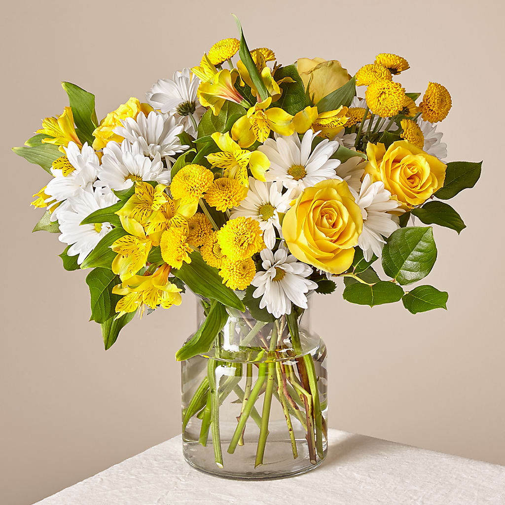 Sunny Sentiments Bouquet – The Flower Garden #2, Tupelo MS