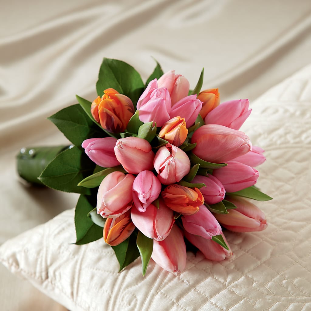 Embraceable Bouquet – The Flower Garden #2, Tupelo MS