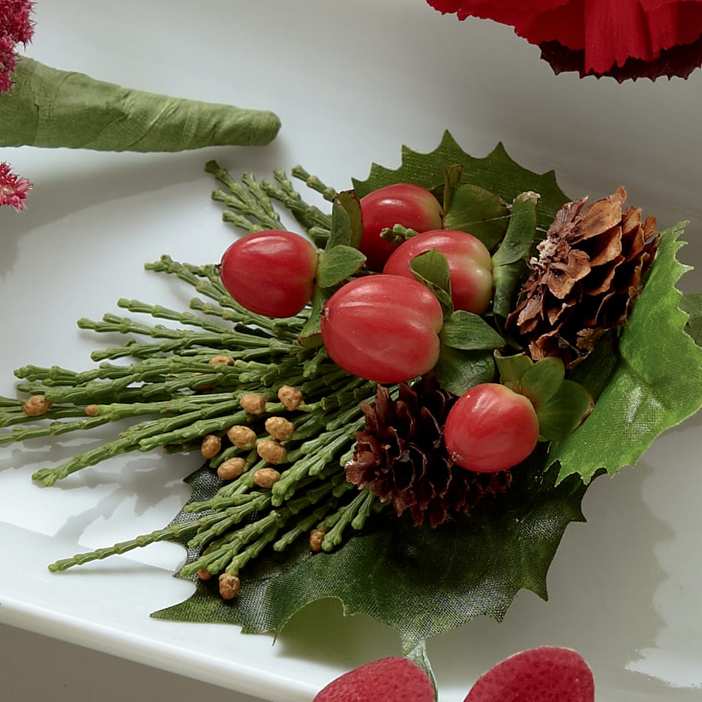 Red Berry Boutonniere – The Flower Garden #2, Tupelo MS