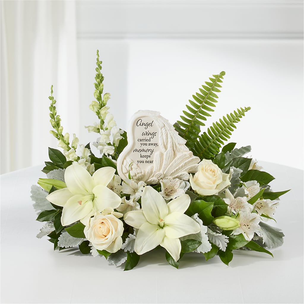 Holding You Close Arrangement –  The Flower Garden #2, Tupelo MS