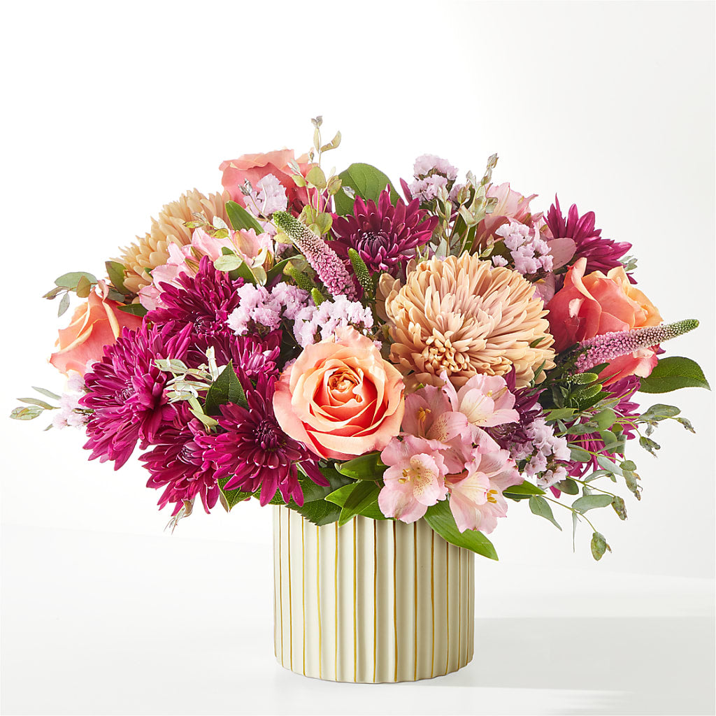 Berry Cobbler Bouquet with Ivory Vase –  The Flower Garden #2, Tupelo MS
