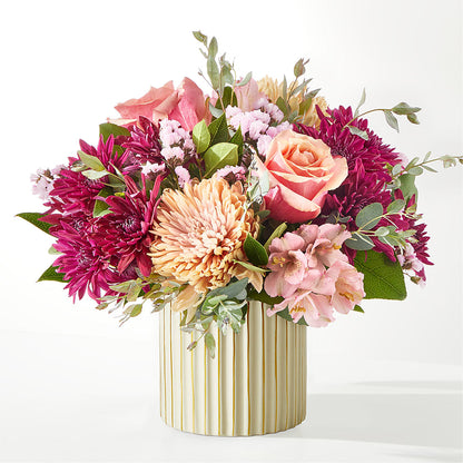 Berry Cobbler Bouquet with Ivory Vase –  The Flower Garden #2, Tupelo MS
